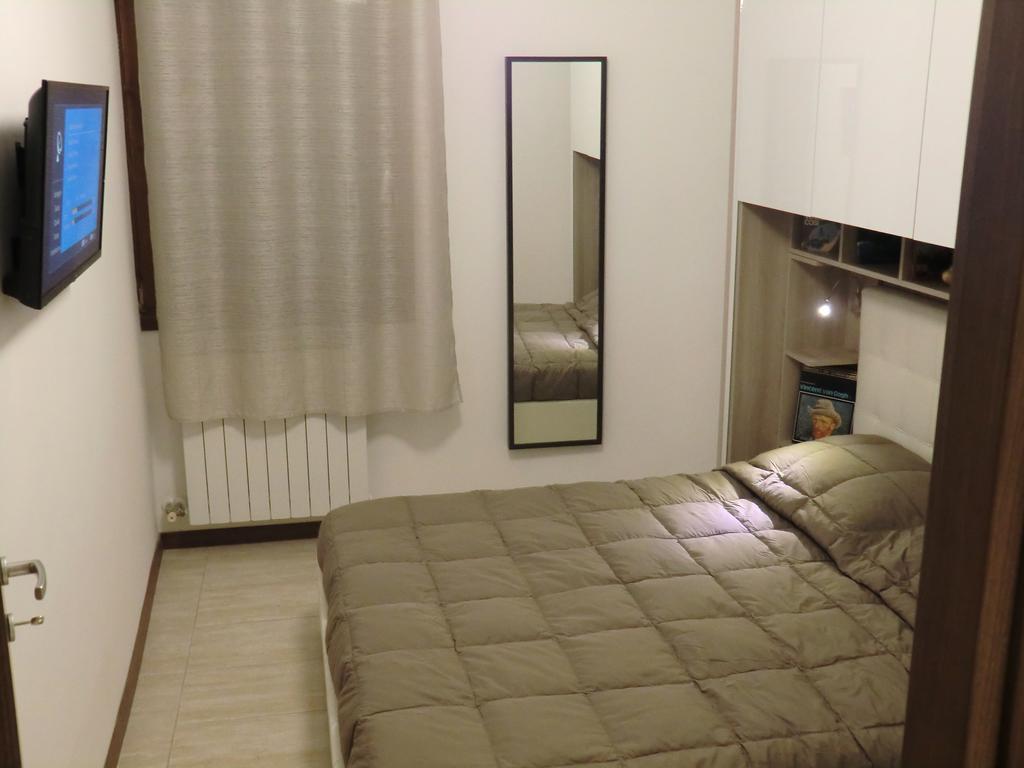 Ca' Novo Apartment Венеция Стая снимка